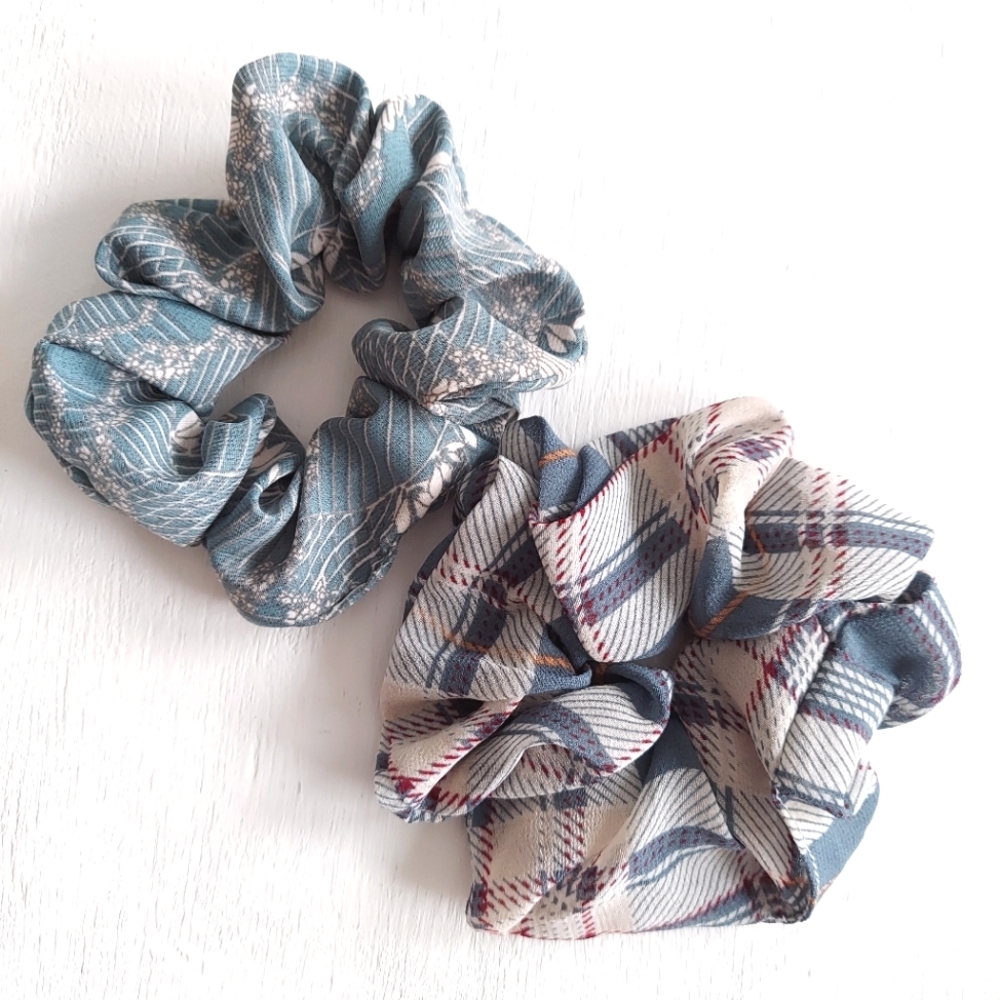 2-Pack Floral & Plaid Scrunchies